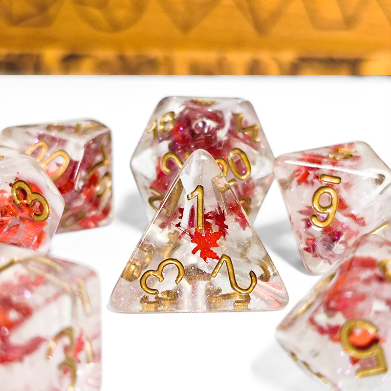 7 SZT. KOSTEK DND Przezroczyst – Board Game List recenzja i cena